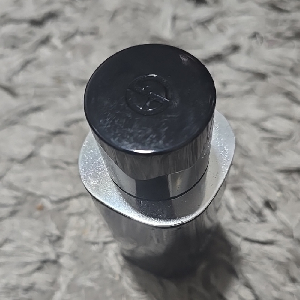 Armani Code Parfum - Picture 2 of 3